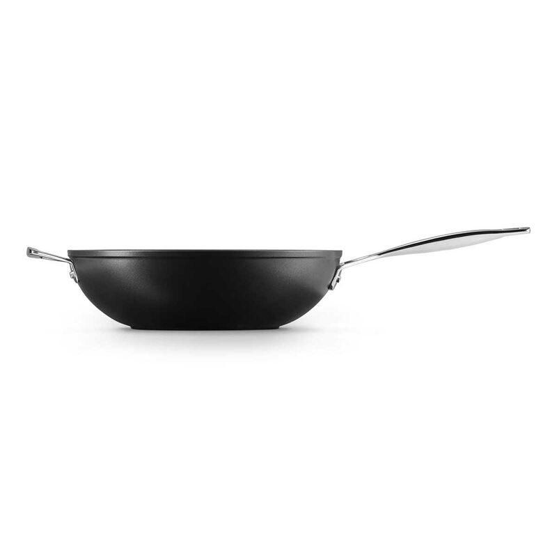 Le Creuset Toughened Non-Stick Stir-Fry Wok with Helper Handle 30cm image number 3